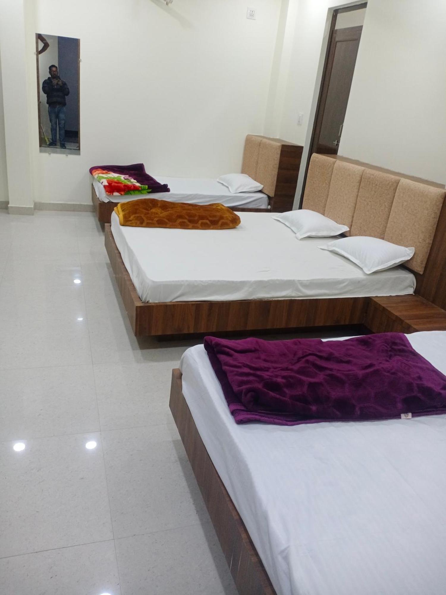 Hotel Soham Palace Ujjain Exterior foto